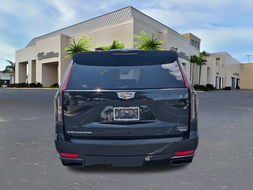 2022 Cadillac Escalade Sport Platinum