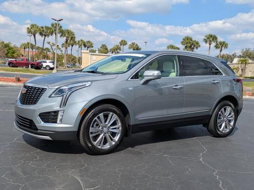 2023 Cadillac XT5 FWD Premium Luxury