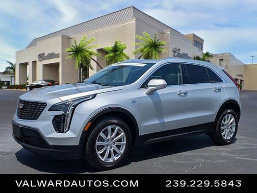 2021 Cadillac XT4 AWD Luxury