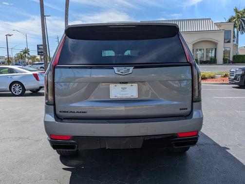 2021 Cadillac Escalade Sport