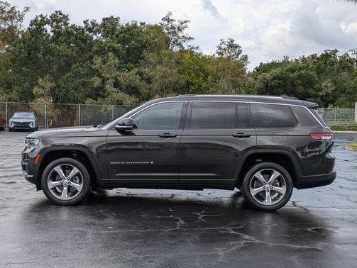 Rocky Mountain Pearlcoat 2022 Jeep Grand Cherokee L Limited