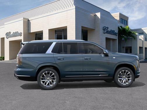 2025 Cadillac Escalade 4WD Premium Luxury