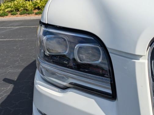 2019 Lincoln Navigator L Black Label