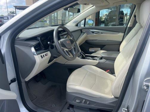 2020 Cadillac XT5 Premium Luxury FWD