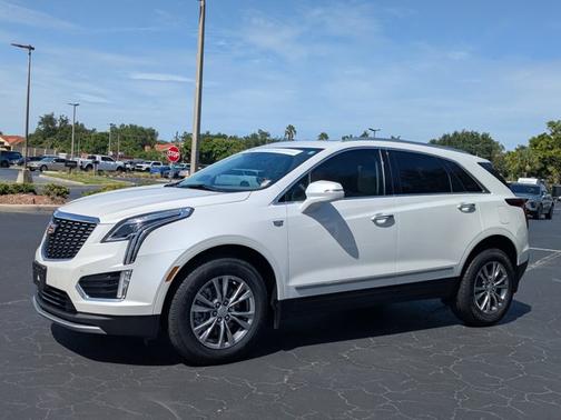 2022 Cadillac XT5 FWD Premium Luxury