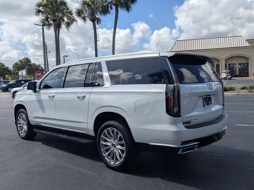 2024 Cadillac Escalade ESV 4WD Premium Luxury