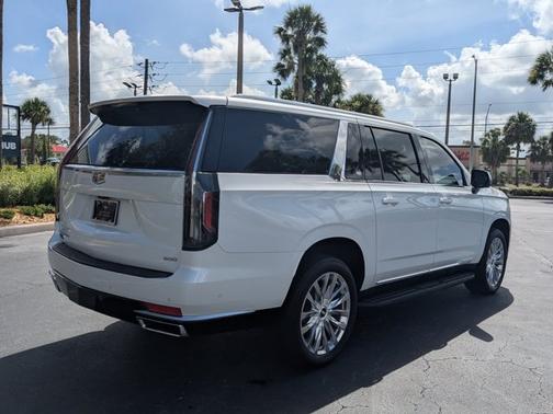 2024 Cadillac Escalade ESV 4WD Premium Luxury