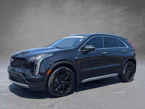 2022 Cadillac XT4 FWD Premium Luxury