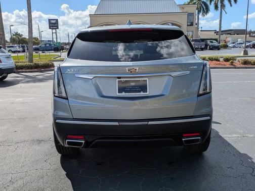 2023 Cadillac XT5 AWD Sport