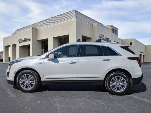 2022 Cadillac XT5 AWD Premium Luxury