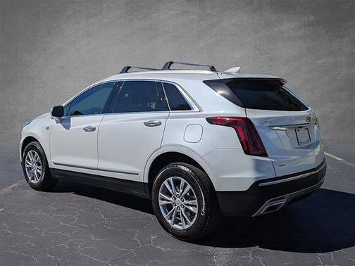 2022 Cadillac XT5 AWD Premium Luxury