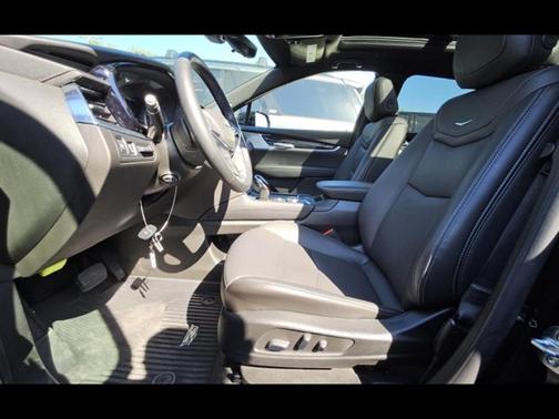 2025 Cadillac XT5 AWD Premium Luxury