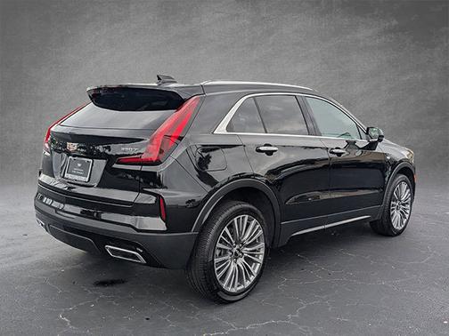 2024 Cadillac XT4 FWD Premium Luxury