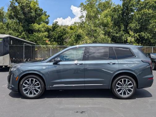 2021 Cadillac XT6 Sport