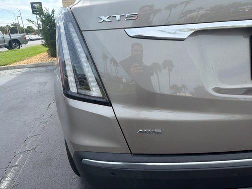 2023 Cadillac XT5 AWD Sport