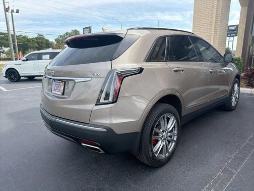 2023 Cadillac XT5 AWD Sport