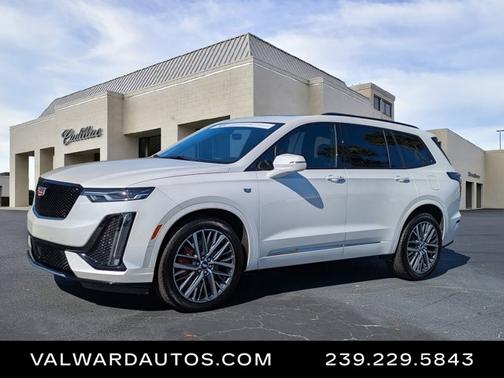 2025 Cadillac XT6 AWD Sport