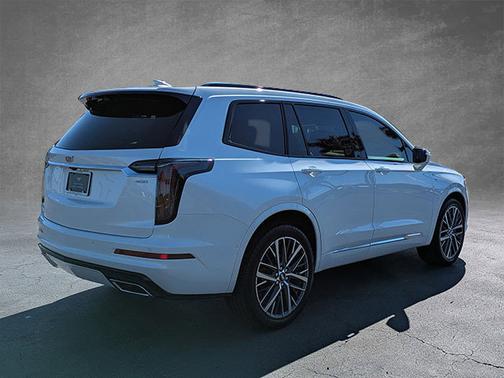 2025 Cadillac XT6 AWD Sport