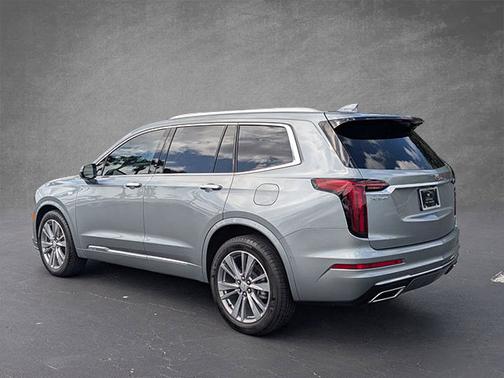 2023 Cadillac XT6 FWD Premium Luxury