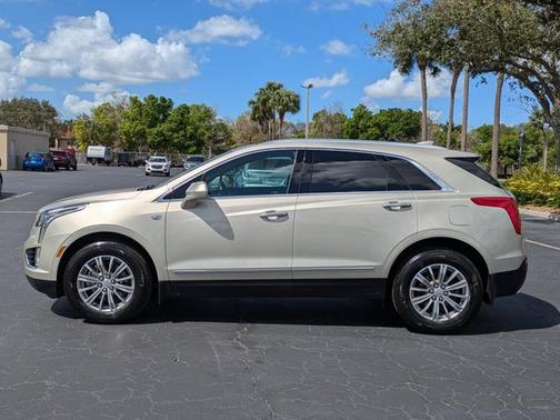 2017 Cadillac XT5 Luxury FWD