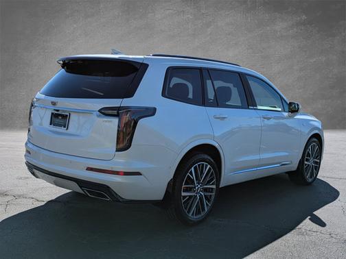 2022 Cadillac XT6 Sport