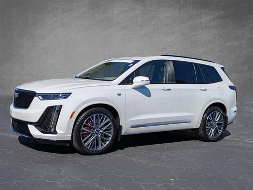 2022 Cadillac XT6 Sport