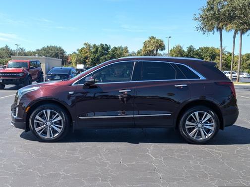 2020 Cadillac XT5 Premium Luxury FWD