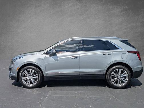2024 Cadillac XT5 FWD Premium Luxury