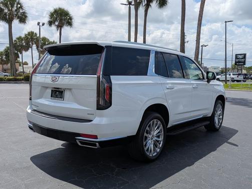 Crystal White Tricoat 2023 Cadillac Escalade 4WD Premium Luxury