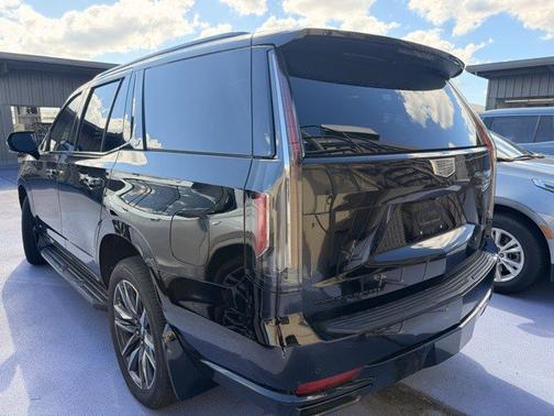 2021 Cadillac Escalade Sport