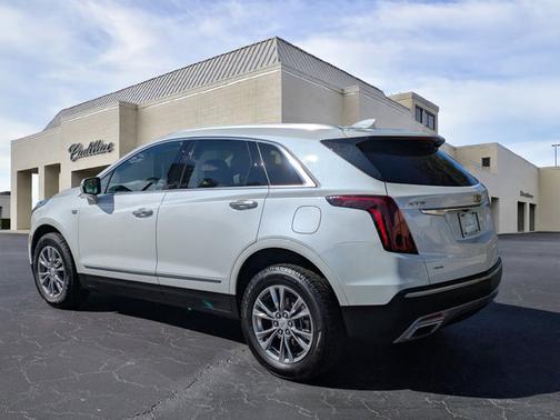 2022 Cadillac XT5 AWD Premium Luxury