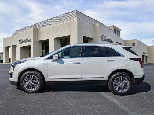 2022 Cadillac XT5 AWD Premium Luxury