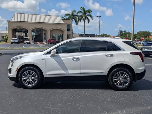 2023 Cadillac XT5 AWD Premium Luxury