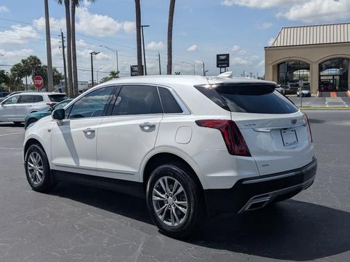 2023 Cadillac XT5 AWD Premium Luxury