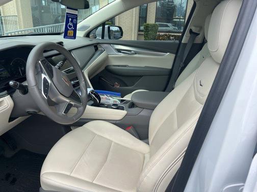 2023 Cadillac XT5 AWD Premium Luxury