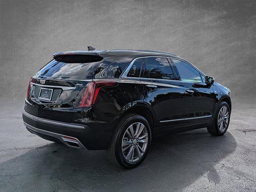 2025 Cadillac XT5 AWD Premium Luxury