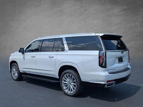 2022 Cadillac Escalade ESV Premium Luxury