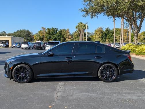 2025 Cadillac CT5 Sport