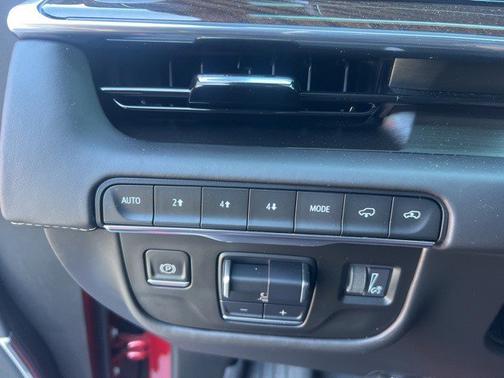 2022 Cadillac Escalade ESV Sport Platinum