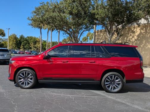 2022 Cadillac Escalade ESV Sport Platinum