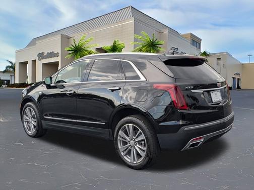 2025 Cadillac XT5 FWD Premium Luxury