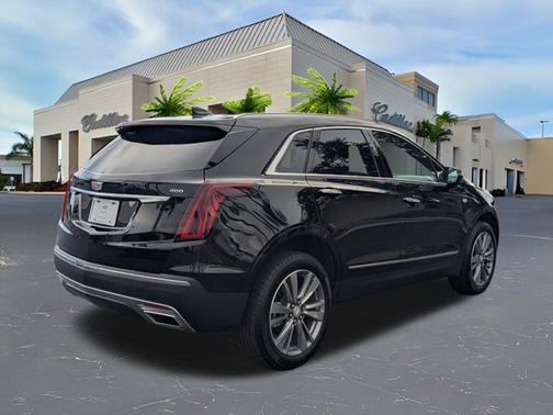 2025 Cadillac XT5 FWD Premium Luxury