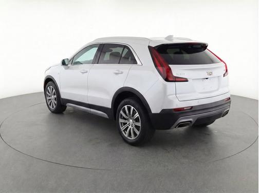 2023 Cadillac XT4 FWD Premium Luxury