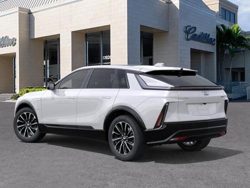 2025 Cadillac LYRIQ Sport