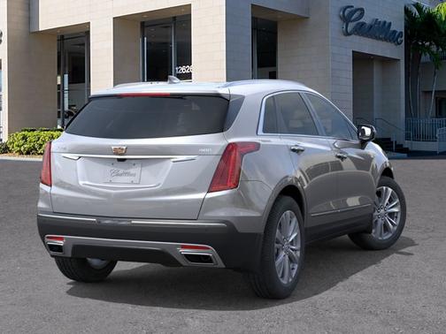 Argent Silver Metallic 2026 Cadillac XT5 FWD Premium Luxury