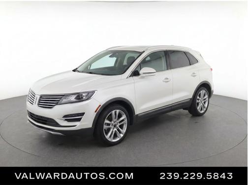 White Platinum Metallic Tri-Coat 2015 Lincoln MKC 4DR FWD