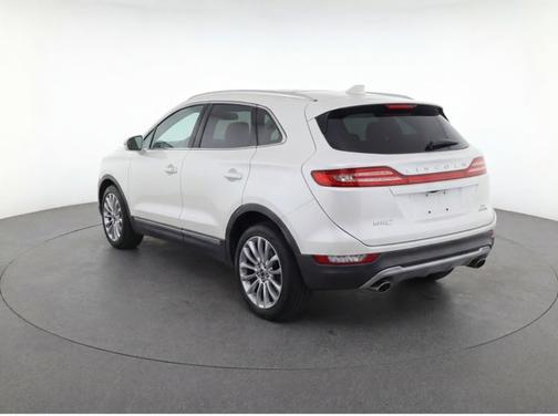 White Platinum Metallic Tri-Coat 2015 Lincoln MKC 4DR FWD