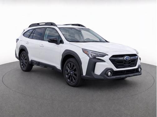 Crystal White Pearl 2024 Subaru Outback Onyx Edition