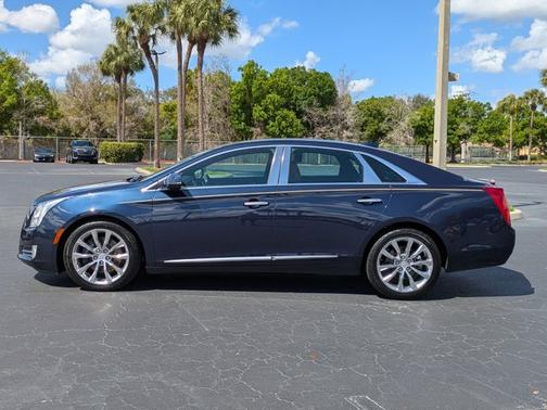 2016 Cadillac XTS Premium Collection