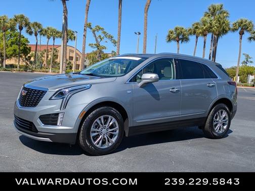 2023 Cadillac XT5 FWD Premium Luxury
